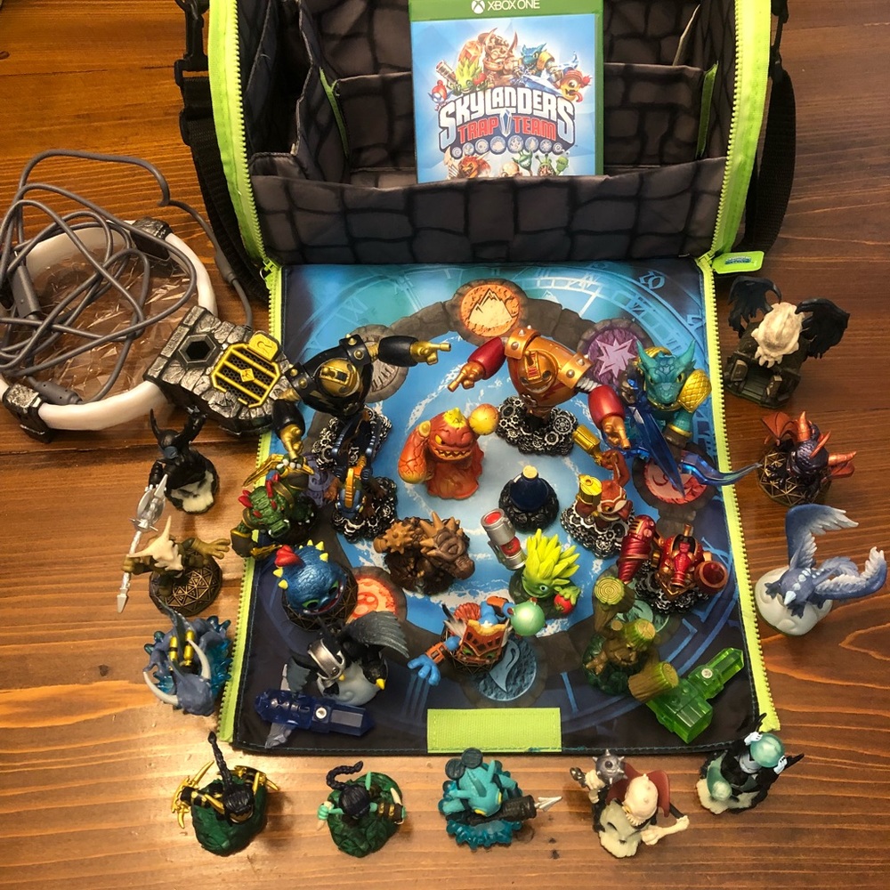 Skylander Xbox one game lot